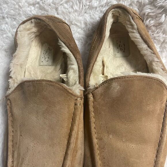 UGG ASCOT 5775 MEN’S CHESTNUT SUEDE sheepskin lining SLIPPERS SIZE 12 - Picture 7 of 10